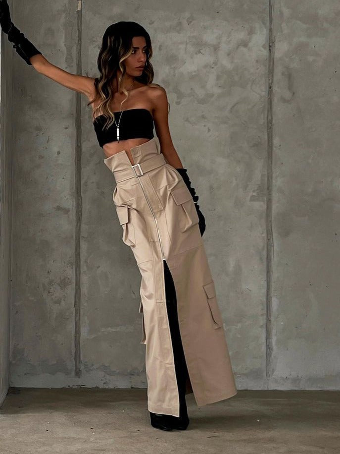 Dark Muse Maxi