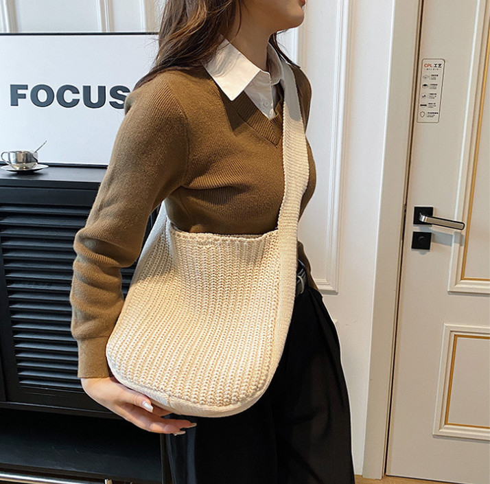 Autumn Grace Shoulder Bag