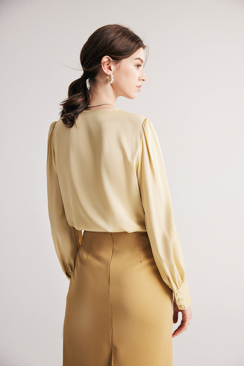 Vivea Graceful Silk Top