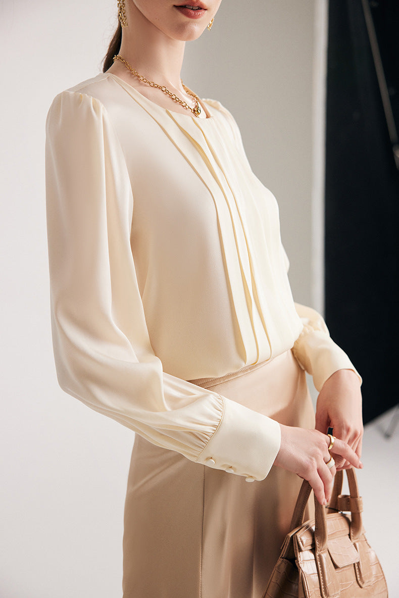 Vivea Graceful Silk Top