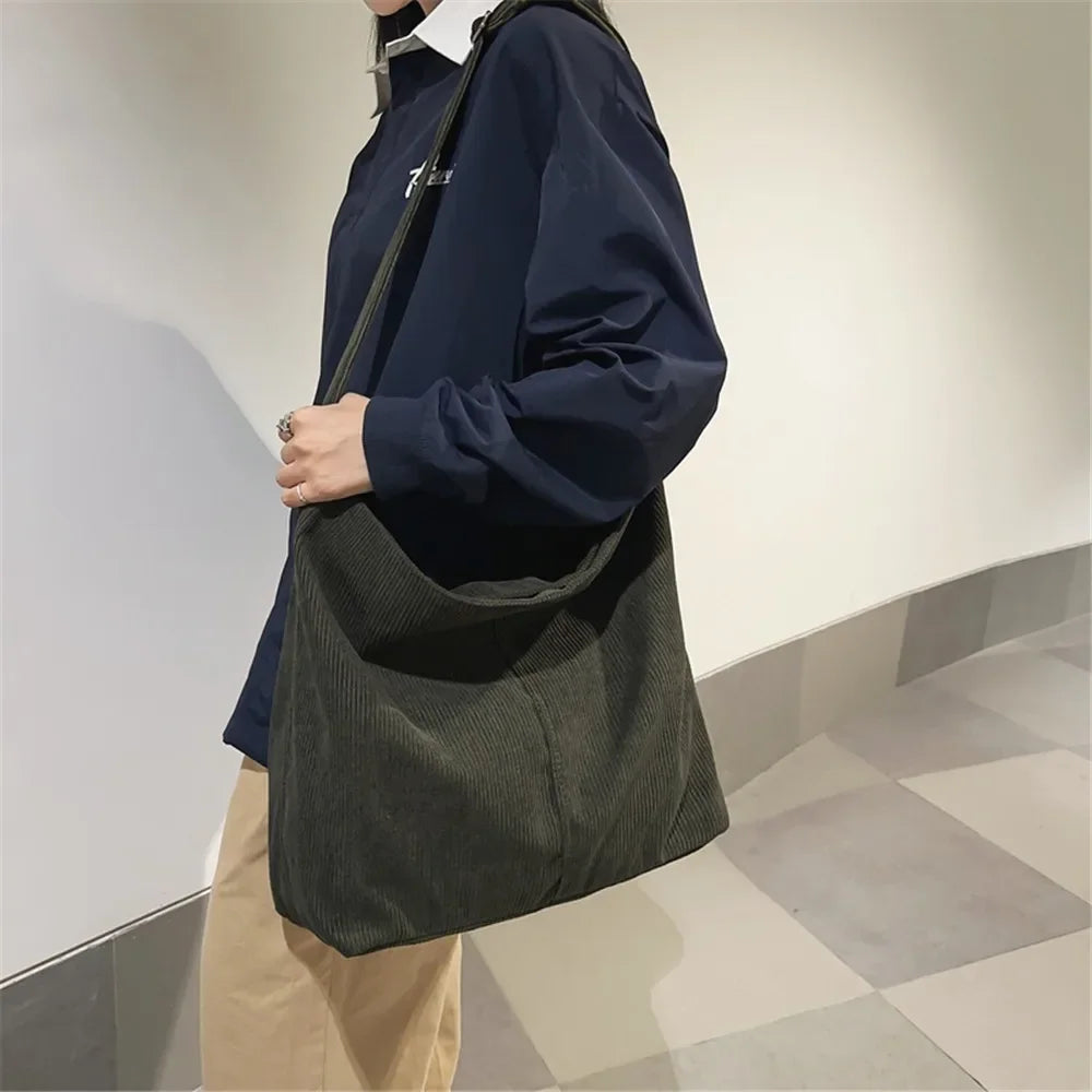 Elta XL Tote Bag