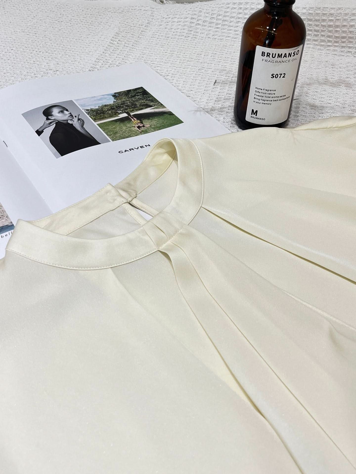 Amélie Pure Silk Tee - Padronn