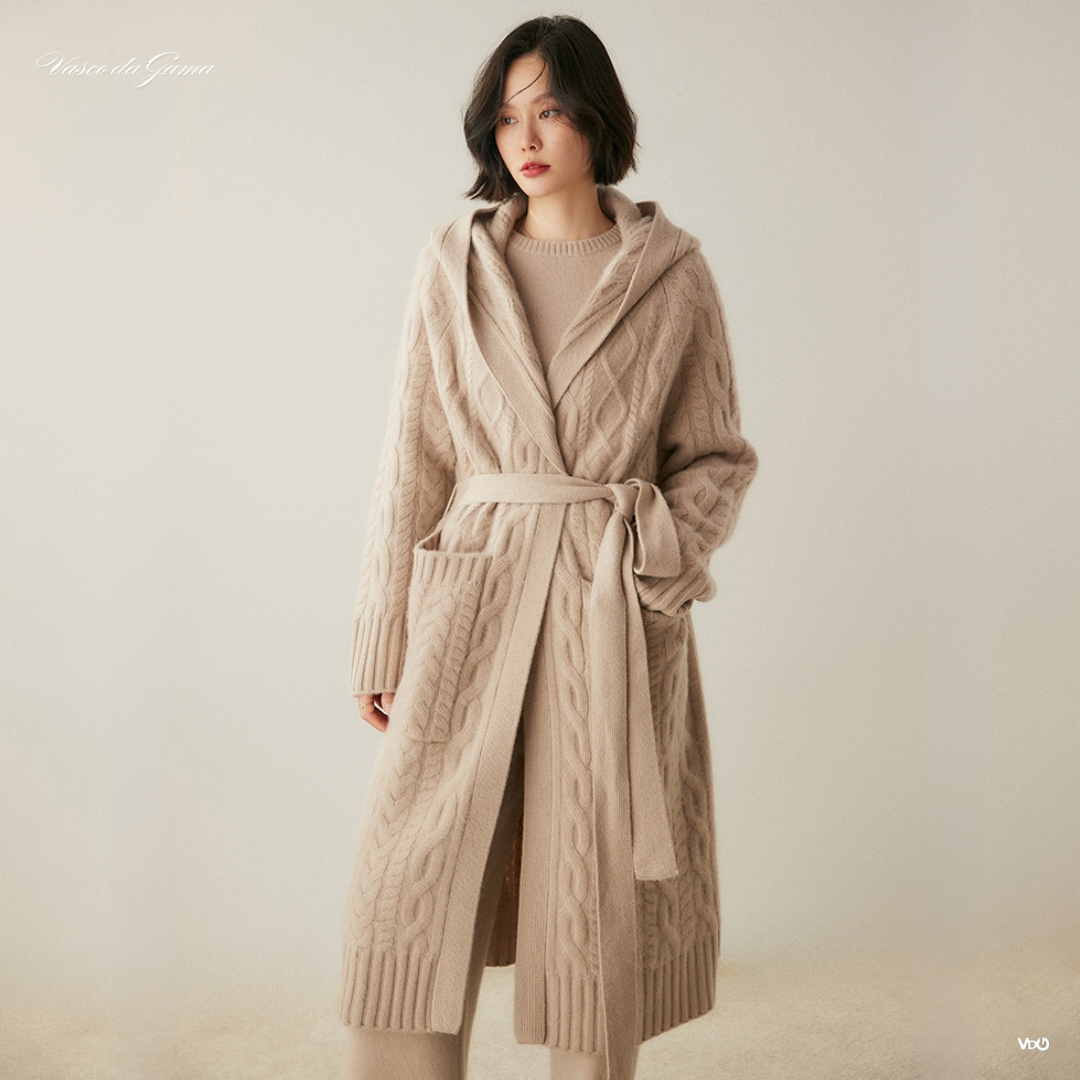 Amara Luxe Robe