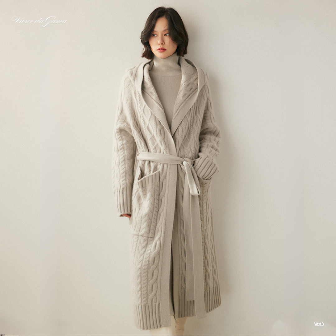 Amara Luxe Robe